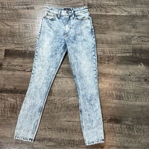 ABERCROMBIE & FITCH AF Simone High Rise Slim Acid Wash Jeans 24 / 00